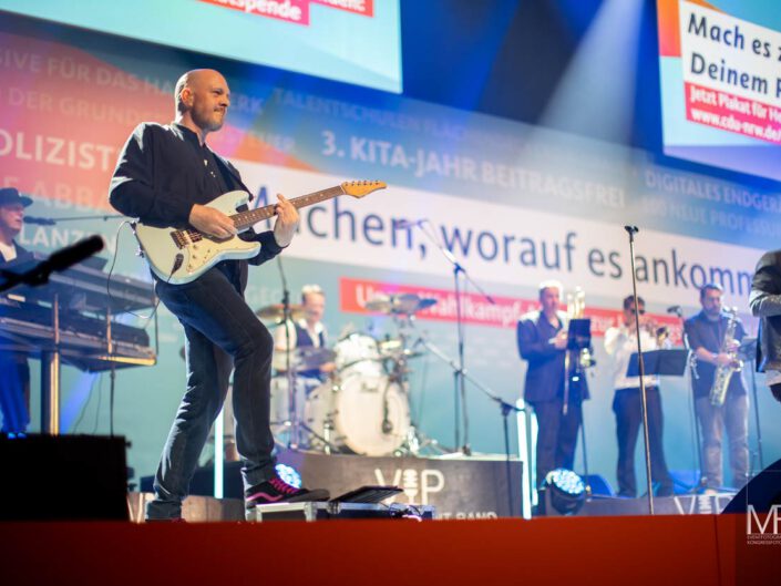 Gitarrist auf Bühne CDU
